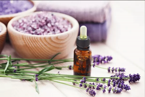 שאלות נפוצות על ארומתרפיה ושמנים אתריים - שלי חרמון